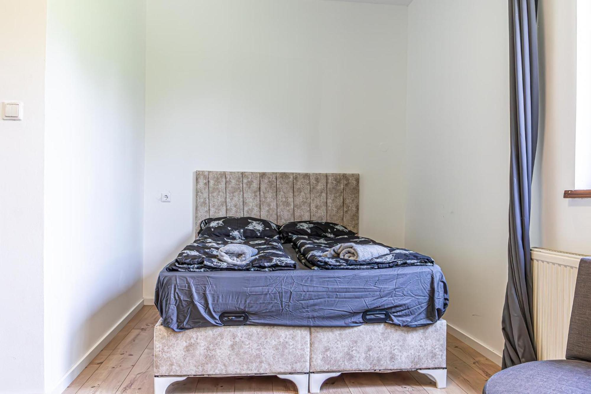 Comfy Rooms In Shared Villa With Terrace And Garden Wien Ngoại thất bức ảnh